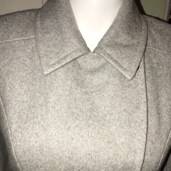 Coat - Picture 3 of 5